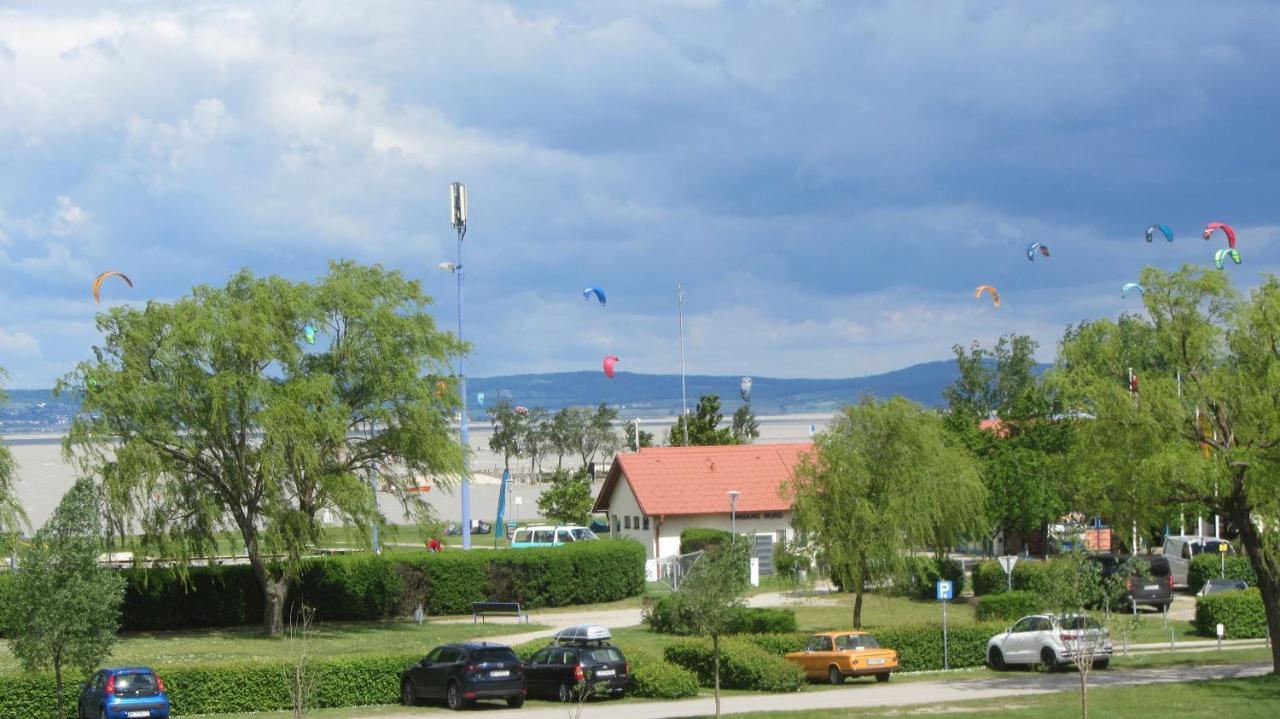 Appartement Am See Podersdorf am See Ngoại thất bức ảnh